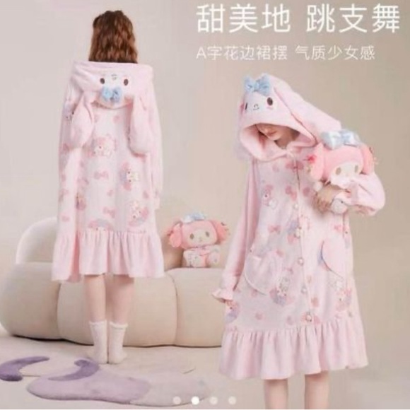 Sanrio Melody sleep/lounge wear - Picture 3 of 5